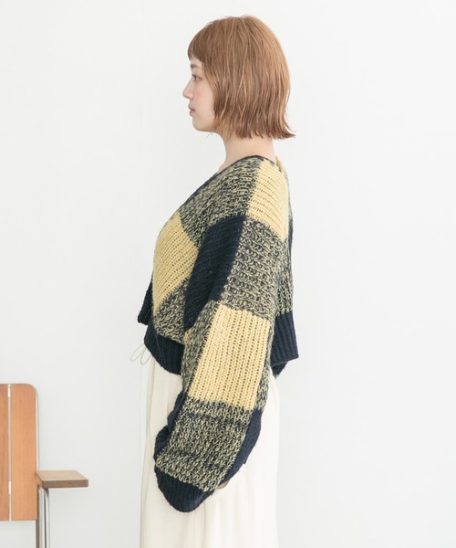 KBF（ケイビーエフ）の「BIGチェックショートカーディガン（カーディガン/ボレロ・レディース・ホワイト系その他/パープル系その他/ブルー系その他・ONE）」の9枚目の写真