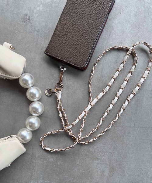 PICCIN（ピッチン）の「レザーチェーンスマホショルダーストラップ（スマホグッズ・レディース・ブラック/ホワイト・FREE）」の14枚目の写真