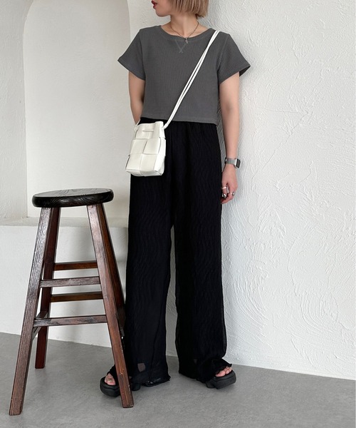 apres jour mignon（アプレジュールミニョン）の「ワッフルショートTシャツ【ZOZOTOWN限定アイテム】（Tシャツ/カットソー・レディース・アイボリー/ブラック系その他/ナチュラル・フリー/X-LARGE）」の13枚目の写真