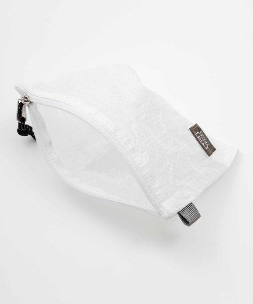 ADAM ET ROPE'(アダムエロペ)の「【TRAVEL COUTURE】《Lサイズ》レジャーFab Gadget Pouch L(ポーチ・メンズ・ホワイト・FREE)」の7枚目の写真
