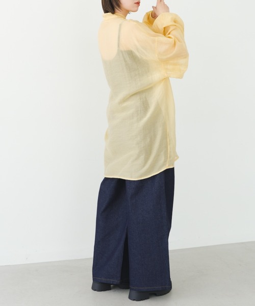 IROHANI(イロハニ)の「バンドカラーシアーシャツ(シャツ/ブラウス・レディース・ブラック/ライトグレー/パープル/イエロー・FREE)」の5枚目の写真