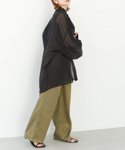 IROHANI(イロハニ)の「バンドカラーシアーシャツ(シャツ/ブラウス・レディース・ブラック/ライトグレー/パープル/イエロー・FREE)」の8枚目の写真