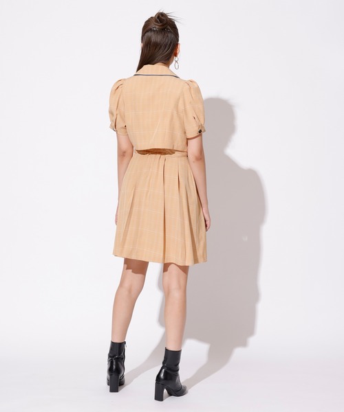 REDYAZEL（レディアゼル）の「チェックパイピングショートジャケット（スーツジャケット・レディース・オレンジ/ネイビー/サックスブルー・FREE）」の22枚目の写真