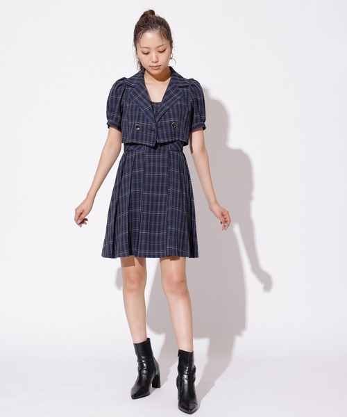 REDYAZEL（レディアゼル）の「チェックパイピングショートジャケット（スーツジャケット・レディース・オレンジ/ネイビー/サックスブルー・FREE）」の4枚目の写真