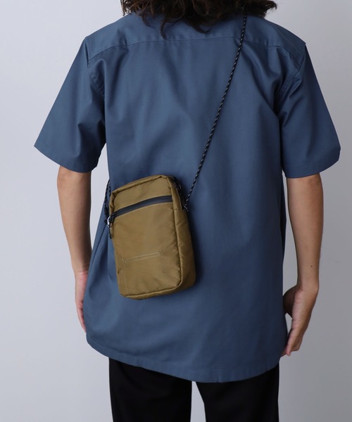 BURLAP OUTFITTER（バーラップアウトフィッター）の「BURLAP OUTFITTER/バーラップアウトフィッター CROSSBODY BAG ボディバッグ（ボディバッグ/ウエストポーチ・メンズ・ダークベージュ/ブラック/ナチュラル・ONE SIZE）」の21枚目の写真