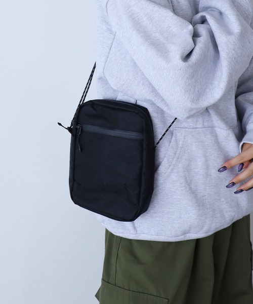 BURLAP OUTFITTER（バーラップアウトフィッター）の「BURLAP OUTFITTER/バーラップアウトフィッター CROSSBODY BAG ボディバッグ（ボディバッグ/ウエストポーチ・メンズ・ダークベージュ/ブラック/ナチュラル・ONE SIZE）」の15枚目の写真