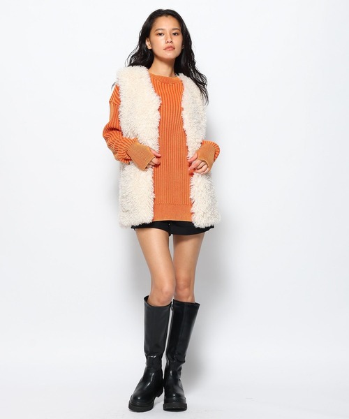 FOREVER 21（フォーエバー トゥエンティーワン）の「【2023AW】エコファーベスト（ベスト・レディース・オフホワイト/ブラウン・FREE）」の3枚目の写真