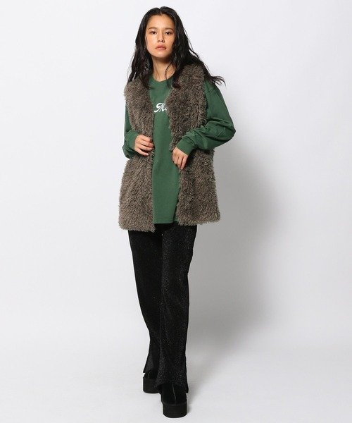 FOREVER 21（フォーエバー トゥエンティーワン）の「【2023AW】エコファーベスト（ベスト・レディース・オフホワイト/ブラウン・FREE）」の12枚目の写真