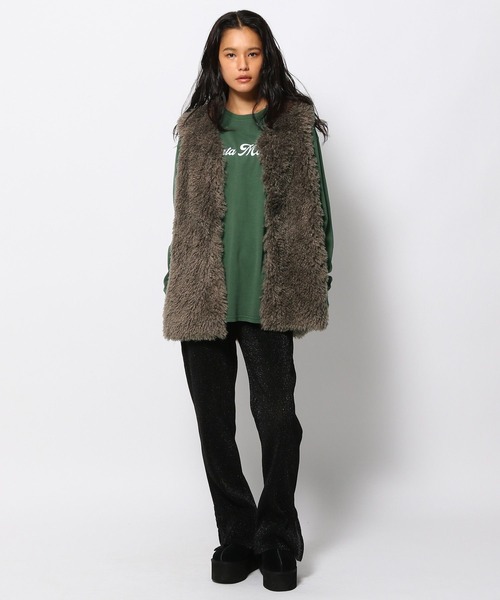 FOREVER 21（フォーエバー トゥエンティーワン）の「【2023AW】エコファーベスト（ベスト・レディース・オフホワイト/ブラウン・FREE）」の14枚目の写真