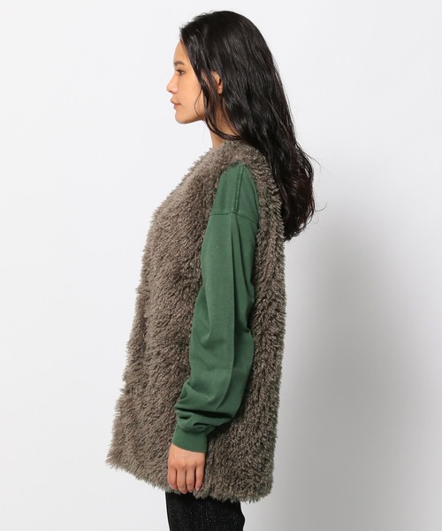 FOREVER 21（フォーエバー トゥエンティーワン）の「【2023AW】エコファーベスト（ベスト・レディース・オフホワイト/ブラウン・FREE）」の16枚目の写真