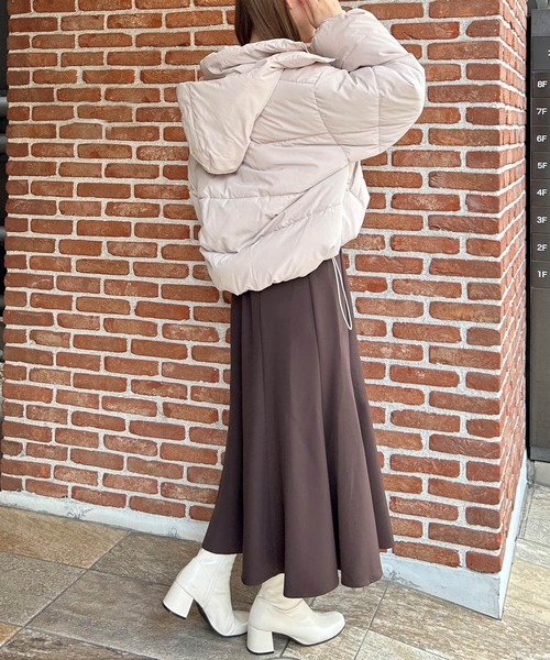 INGNI（イング）の「BIGフードエコダウン（ダウンジャケット/コート・レディース・ブラック/オフホワイト/ライトピンク/ライトベージュ/チャコールグレー・M）」の7枚目の写真