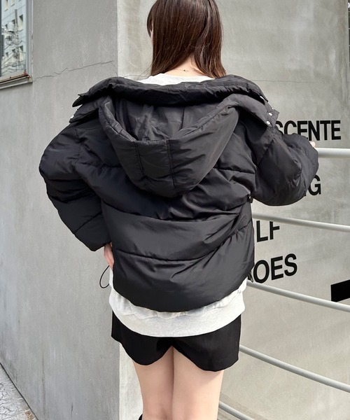 INGNI（イング）の「BIGフードエコダウン（ダウンジャケット/コート・レディース・ブラック/オフホワイト/ライトピンク/ライトベージュ/チャコールグレー・M）」の20枚目の写真