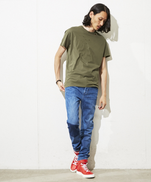 DIET BUTCHER（ダイエットブッチャー）の「DIET BUTCHER SLIM SKIN ルーズフィットダメージＴシャツ（Tシャツ/カットソー・メンズ・ホワイト/ブラック/カーキ・FREE）」の10枚目の写真