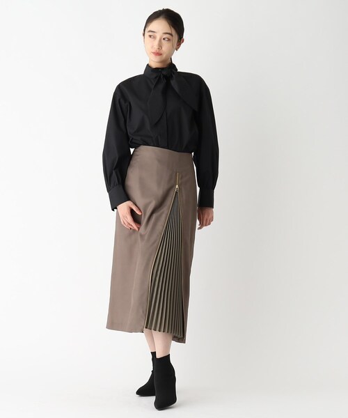 OPAQUE.CLIP(オペークドットクリップ)の「◆【大草直子さんコラボ】3wayリボン&タイ付きシャツ(シャツ/ブラウス・レディース・オフホワイト/ブラック/ライトブルー・36/38/40)」の9枚目の写真