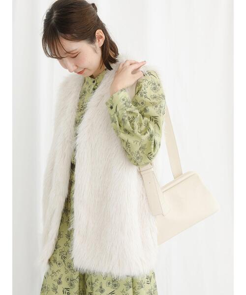 Te chichi TERRASSE（テチチテラス）の「ファーベスト（ベスト・レディース・ベージュ/オフホワイト・F）」の9枚目の写真