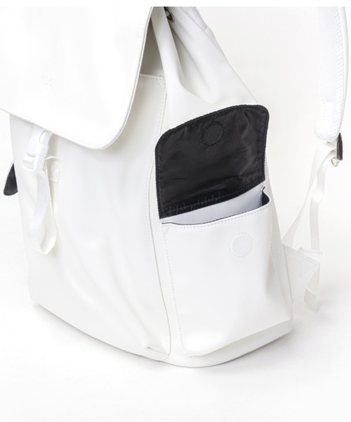KLON(クローン)の「KLON MATTE COATED RUCK SACK-TRA(バックパック/リュック・レディース・ホワイト/ブラック・FREE)」の15枚目の写真