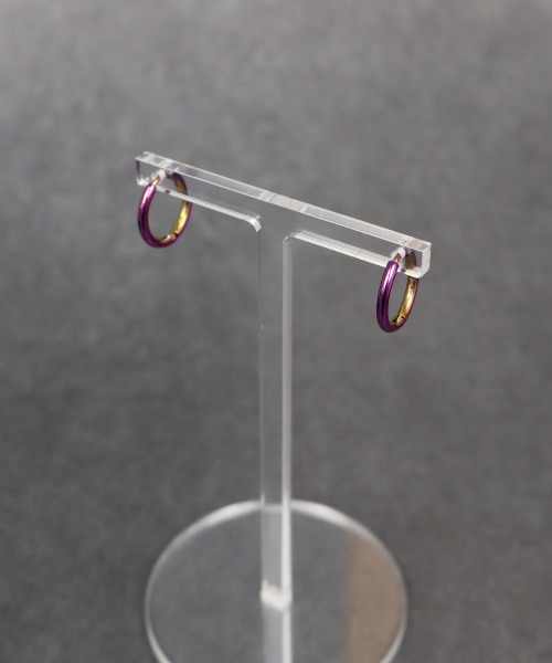 4INT.（フォイント）の「シンプル フープピアス / サージカルステンレス316L (金属アレルギー対応)（ピアス（両耳用）・メンズ・シルバー/ブラック/ゴールド/レインボー・12/15 /18）」の9枚目の写真