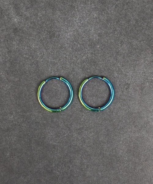 4INT.（フォイント）の「シンプル フープピアス / サージカルステンレス316L (金属アレルギー対応)（ピアス（両耳用）・メンズ・シルバー/ブラック/ゴールド/レインボー・12/15 /18）」の13枚目の写真