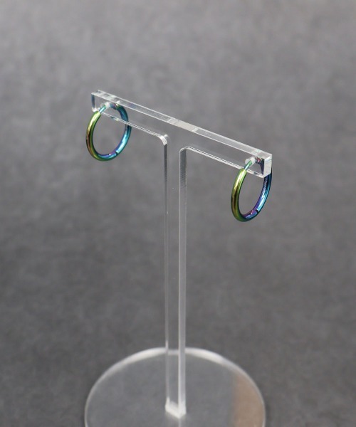 4INT.（フォイント）の「シンプル フープピアス / サージカルステンレス316L (金属アレルギー対応)（ピアス（両耳用）・メンズ・シルバー/ブラック/ゴールド/レインボー・12/15 /18）」の14枚目の写真