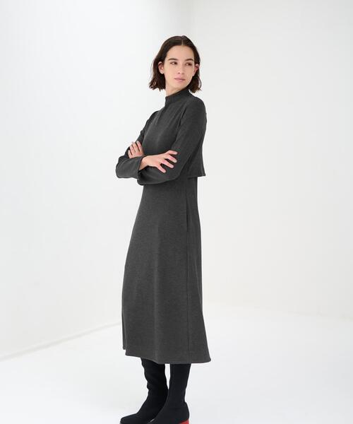 LANVIN en Bleu(ランバンオンブルー)の「ミニマルフレアカットソーワンピース(ワンピース・レディース・チャコールグレー/ブラウン・38/36)」の10枚目の写真
