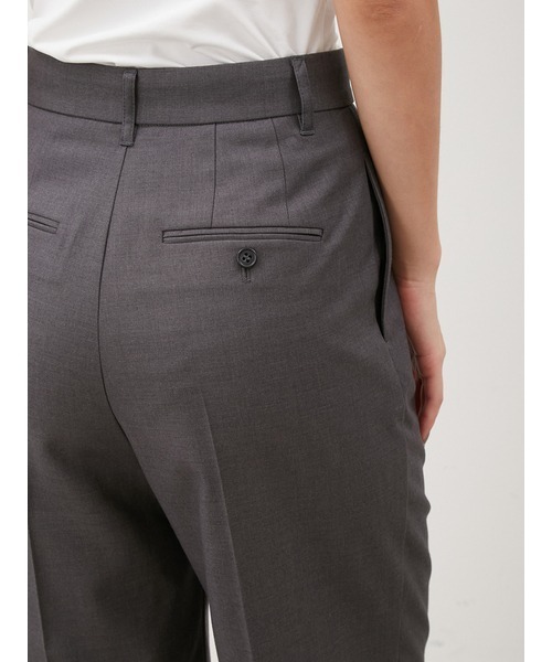 Mila Owen(ミラオーウェン)の「センタープレスタックワイドパンツ(スラックス・レディース・ブラック/グレー/キャメル・1/0)」の12枚目の写真