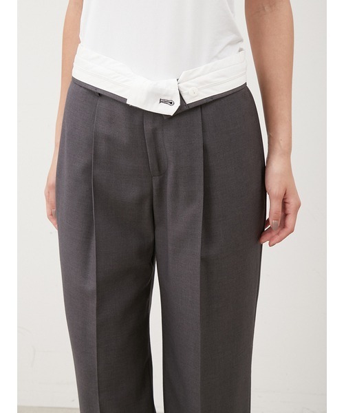 Mila Owen(ミラオーウェン)の「センタープレスタックワイドパンツ(スラックス・レディース・ブラック/グレー/キャメル・1/0)」の13枚目の写真