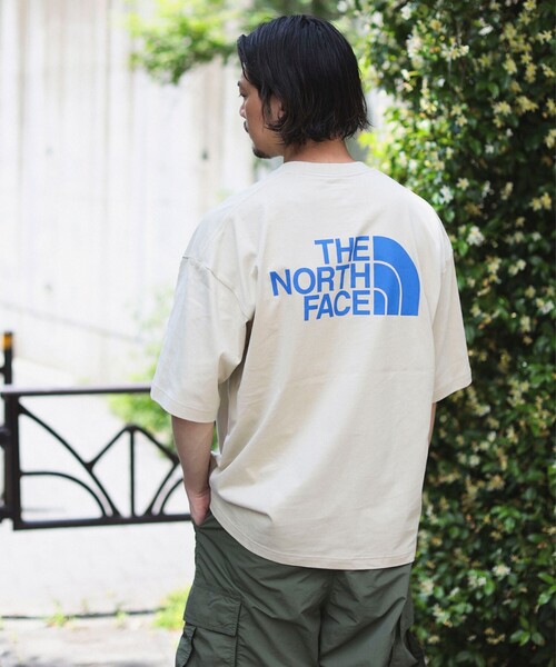 THE NORTH FACE(ザノースフェイス)の「THE NORTH FACE / ショートスリーブ シンプルカラースキーム Tシャツ(Tシャツ/カットソー・メンズ・ブラック/ホワイト/バイオレット/ベージュ・SMALL/X-LARGE/LARGE/MEDIUM)」の3枚目の写真