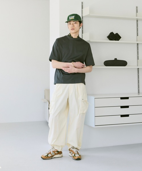 soerte（ソエルテ）の「Basic box cotton blend tee/ベーシックボックスコットンブレンドT（Tシャツ/カットソー・メンズ・ブルー/チャコールグレー/ブラウン/ブラック/ホワイト・1/2/3）」の15枚目の写真