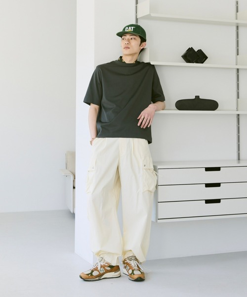 soerte（ソエルテ）の「Basic box cotton blend tee/ベーシックボックスコットンブレンドT（Tシャツ/カットソー・メンズ・ブルー/チャコールグレー/ブラウン/ブラック/ホワイト・1/2/3）」の7枚目の写真