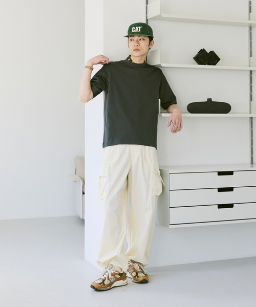soerte（ソエルテ）の「Basic box cotton blend tee/ベーシックボックスコットンブレンドT（Tシャツ/カットソー・メンズ・ブルー/チャコールグレー/ブラウン/ブラック/ホワイト・1/2/3）」の8枚目の写真