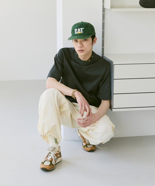 soerte（ソエルテ）の「Basic box cotton blend tee/ベーシックボックスコットンブレンドT（Tシャツ/カットソー・メンズ・ブルー/チャコールグレー/ブラウン/ブラック/ホワイト・1/2/3）」の9枚目の写真