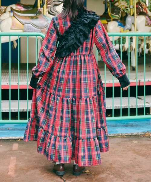 kutir（クティール）の「【クティールとレトロ】セット着用可マルチウェイフリル（その他トップス・レディース・レッド/グリーン/ブラック/ネイビー・FREE）」の15枚目の写真