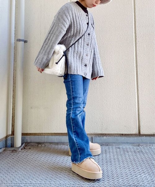ESPERANZA(エスペランサ)の「◆フェイクムートンショートブーツ【ESPERANZA_blanca】(ブーツ・レディース・ブラック系/グレー系/ベージュ系・S/M/LL/L)」の9枚目の写真