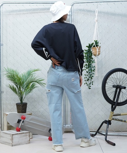 adidas(アディダス)の「adidas/アディダス スウェット クルーネック ワンポイント KNR46(スウェット・レディース・ブラック・M/L)」の8枚目の写真