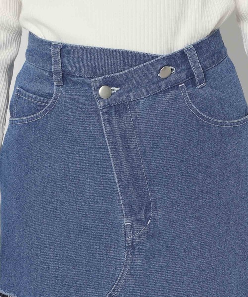 mysty woman（ミスティウーマン）の「サイドスリットデニムスカート 996671（スカート・レディース・ライトブルー/ブラック/ブルー・FREE）」の16枚目の写真