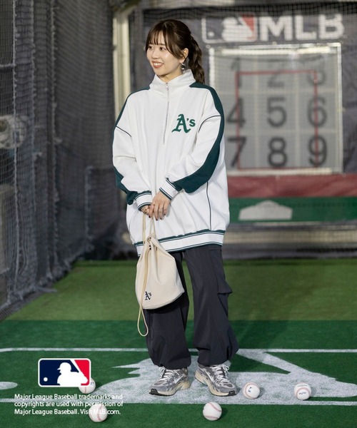 LEPSIM（レプシィム）の「MLB ハーフジップ配色プルオーバー　100690（Tシャツ/カットソー・レディース・グレー/オフホワイト/ブルー・FREE）」の6枚目の写真