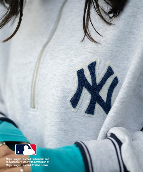 LEPSIM（レプシィム）の「MLB ハーフジップ配色プルオーバー