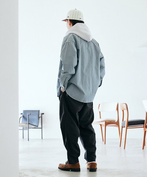 JOURNAL STANDARD relume(ジャーナルスタンダード レリューム)の「【HOUSE HOLD / ハウスホールド】シャンブレーシャツ(シャツ/ブラウス・メンズ・ブルー系その他/グリーン/ブラック・LARGE/MEDIUM)」の22枚目の写真