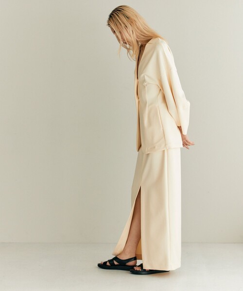 THINGS THAT MATTER(シングス ザット マター)の「【THINGS THAT MATTER/(シングス ザット マター)】SCUBA JERSEY NARROW MAXI SKIRT/スキューバジャージーマキシスカート(スカート・レディース・アイボリー/ブラック・1/2)」の19枚目の写真