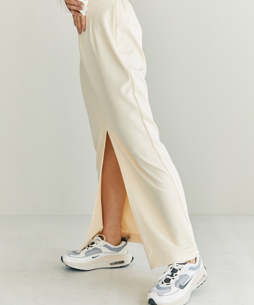 THINGS THAT MATTER(シングス ザット マター)の「【THINGS THAT MATTER/(シングス ザット マター)】SCUBA JERSEY NARROW MAXI SKIRT/スキューバジャージーマキシスカート(スカート・レディース・アイボリー/ブラック・1/2)」の22枚目の写真