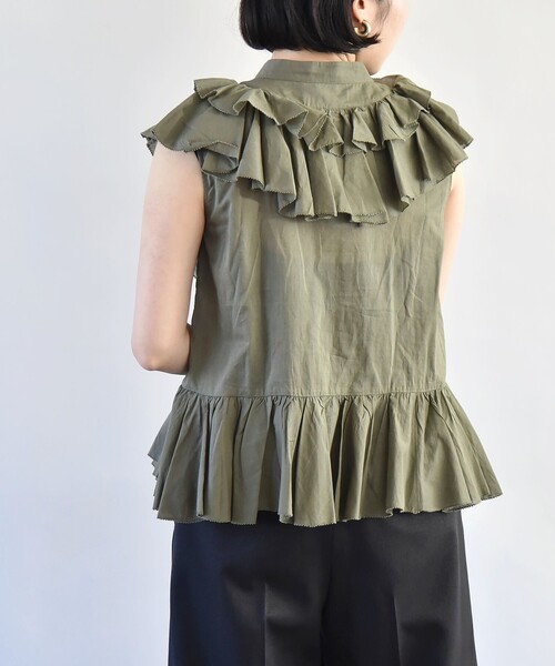 quaranciel(カランシエル)の「quaranciel:〈洗濯機可能〉コットン ボイル ラッフル ペプラム シャツ ブラウス(シャツ/ブラウス・レディース・カーキ/ブラック/ホワイト・ONE SIZE)」の8枚目の写真