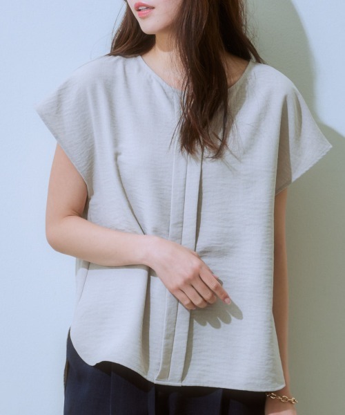 7days Life Styling(セブンデイズライフスタイリング)の「麻調合繊フロントタックブラウス(しわになりにくい・接触冷感・UVカット・洗える)(シャツ/ブラウス・レディース・モカ/ネイビー/ライトベージュ/グリーン・S/M/L/LL)」の10枚目の写真