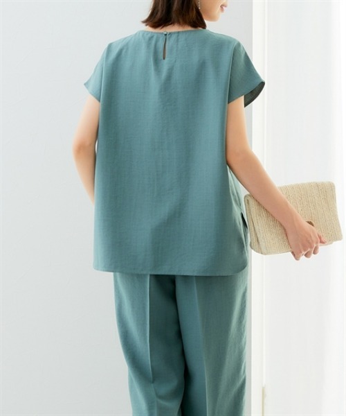 7days Life Styling(セブンデイズライフスタイリング)の「麻調合繊フロントタックブラウス(しわになりにくい・接触冷感・UVカット・洗える)(シャツ/ブラウス・レディース・モカ/ネイビー/ライトベージュ/グリーン・S/M/L/LL)」の9枚目の写真