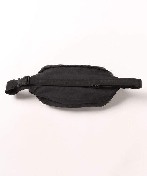PUMA（プーマ）の「《PUMA》EVOESS ウエストバック（ボディ
