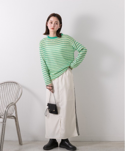 ad thie(アドティエ)の「カラーボーダー シアープルオーバー(Tシャツ/カットソー・レディース・ブラック/ブルー/オレンジ/ピンク/グリーン・FREE)」の13枚目の写真