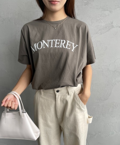 MICA&DEAL（マイカ＆ディール）の「[MICA&DEAL/マイカアンドディール] 別注 MONTEREY ロゴプリントTシャツ（Tシャツ/カットソー・レディース・ネイビー/ホワイト/カーキ・F）」の15枚目の写真