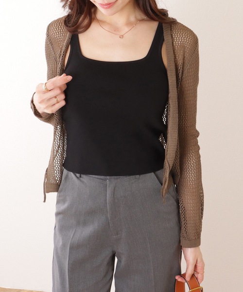 Lace Ladies(レースレディース)の「ソリッドカラー スクエアネック コンパクト ニット タンクトップ(タンクトップ・レディース・アイボリー/ブラック/マスタード/ワインレッド・M)」の5枚目の写真