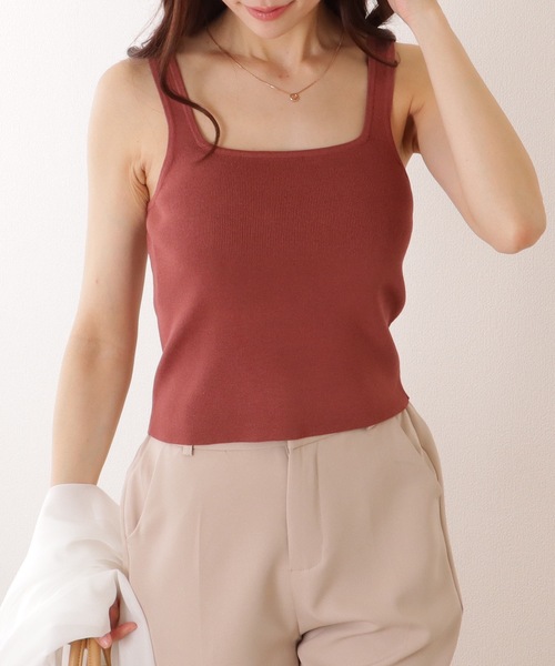 Lace Ladies(レースレディース)の「ソリッドカラー スクエアネック コンパクト ニット タンクトップ(タンクトップ・レディース・アイボリー/ブラック/マスタード/ワインレッド・M)」の14枚目の写真