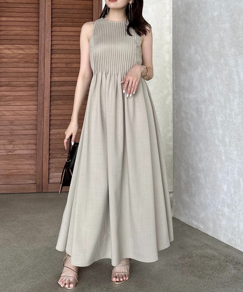 未使用　anuans ピンタックデザインワンピース Mサイズ ピンタックデザインワンピースアニュアンス