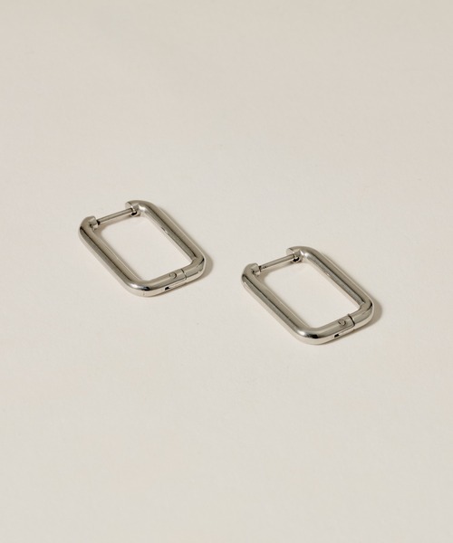 novice（ノーヴィス）の「【novice】Hinged Rectangle Hoop Pierce［Stainless］（ピアス（両耳用）・レディース・ゴールド/シルバー・FREE）」の9枚目の写真